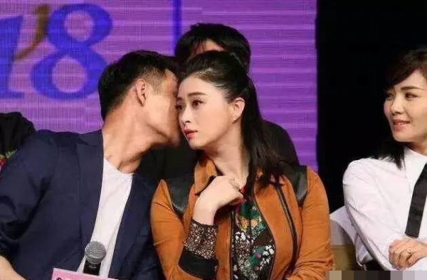 王凯蒋欣真的在一起了？ 樊胜美抢了曲筱绡男友