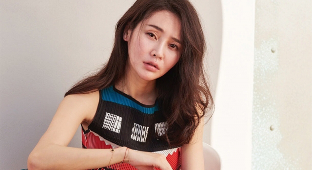 于明加为什么叫贵姐 于明加个人资料及女儿正面照曝光