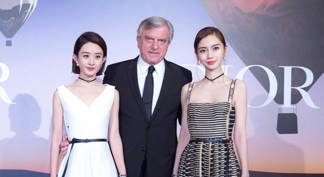 赵丽颖angelababy同框比美 同一角度你觉得谁更美