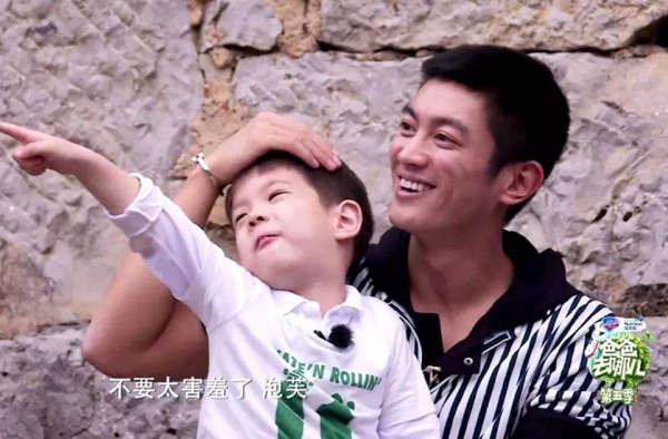 嗯哼你怎么穿粉色的 关于嗯哼感情线杜江这么回应
