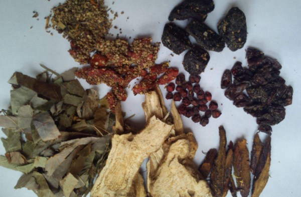 中药祛痘效果真的好吗？ 选择最安全的祛痘方法