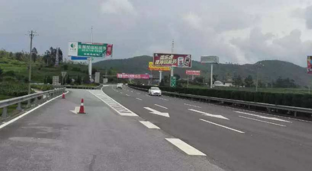 为骗保撞死曾祖母 还知道什么是人性吗？
