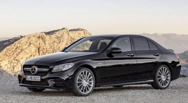 新款AMG C 43官方图片发布 这样的设计符合你的审美吗