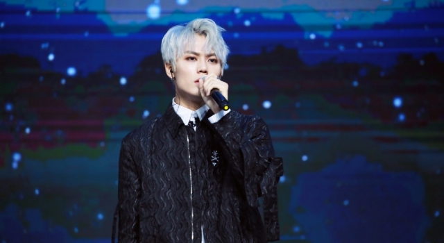 《偶像》林彦俊帅气写真曝光 你们是否get到林彦俊的帅