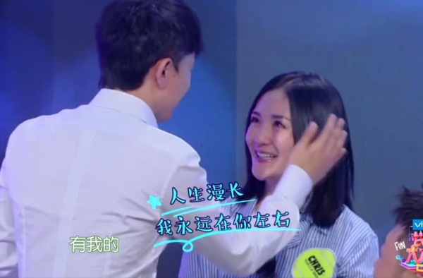 张杰何炅维嘉合体演唱歌曲 谢娜看完泪洒现场是为何