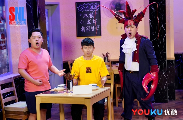 张杰录制周六夜现场秀唱功 网友点赞其唱功水平超专业