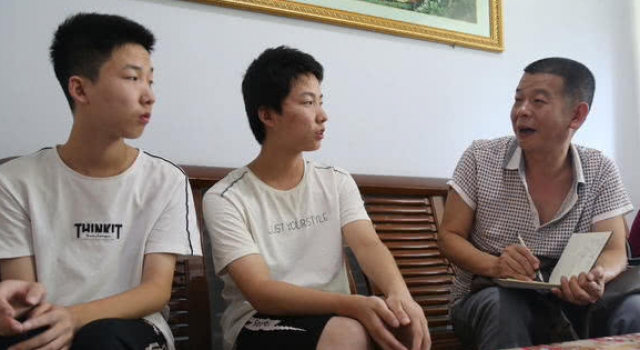 哥哥北大弟弟清华 高考最强双胞胎养成记