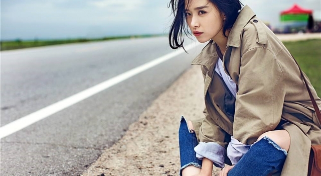 阚清子朋友圈发青春喂了狗，30岁未结婚的她真正分手