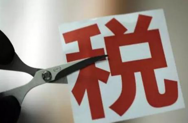 公司收入200万，税后到手2.14万