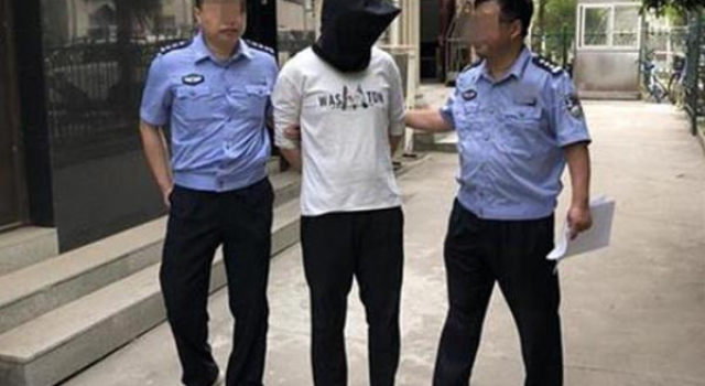 判黑中介为黑社会  17人被送上法庭为黑中介敲响警钟