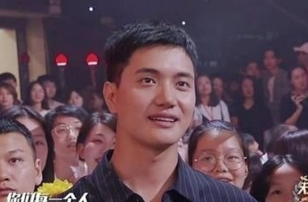 小五金恩圣退伍晒照，不知道会不会回到天天向上