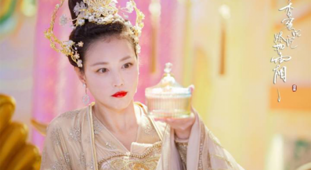 《香蜜沉沉烬如霜》天后下线 天帝撞破天后火焚锦觅