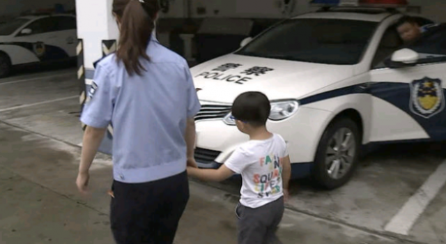 送错幼儿园舅舅道歉 舅舅以为孩子要逃学怒怼进错幼儿园