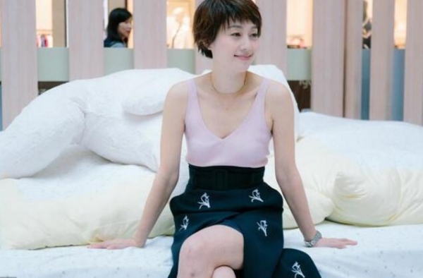 马伊琍180度踢腿什么情况？马伊琍为什么越活越年轻？