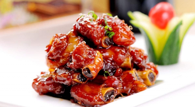 美食想吃却不会做怎么办?懒人版糖醋排骨来教你