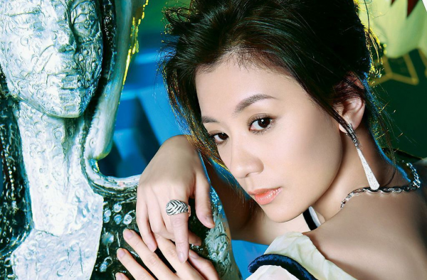贾静雯前夫为什么离婚 富二代的婚姻观是这样