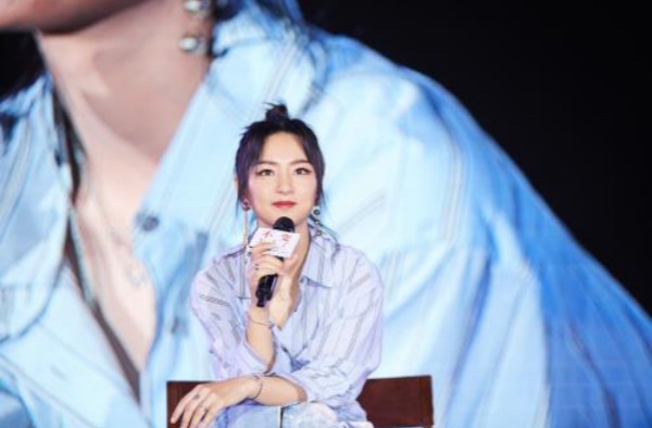 周笔畅整容是不是真的？为爱奋斗的女性最美