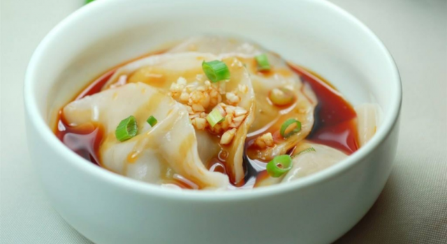快提包来尝鲜好吃的钟水饺 和你吃的水饺一样吗？