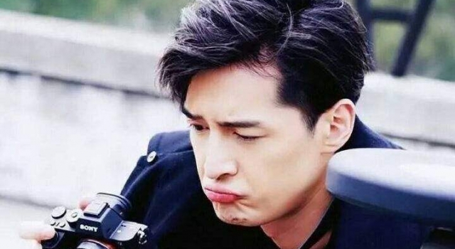 胡歌结婚了老婆是小13岁的同门师妹？经纪人怎么回应