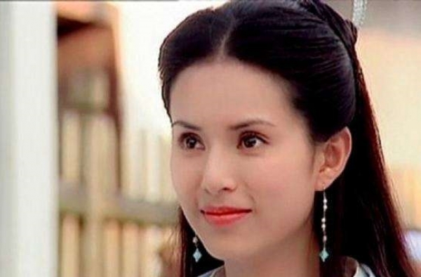 李若彤回应不喜欢王语嫣，不做爱情里的傻子