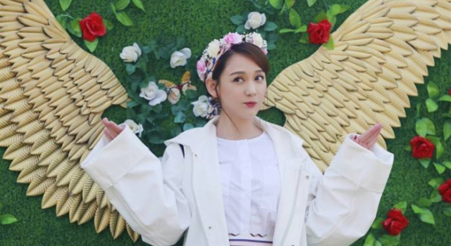 陈乔恩回应装嫩质疑，大龄女演员没戏拍？