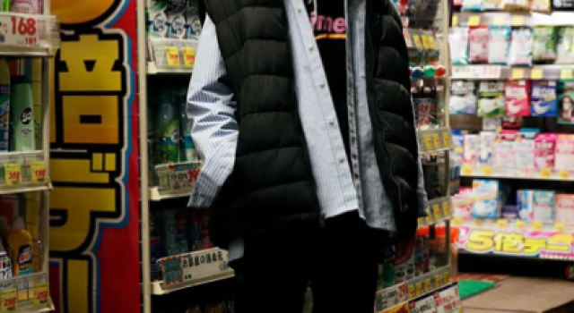 跟着小编学男士卫衣穿搭，穿上你就是吴亦凡！