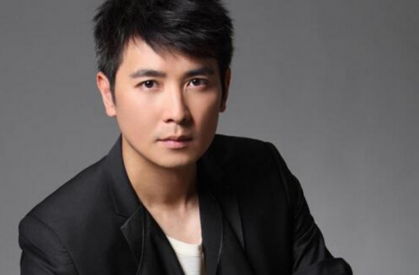 保剑锋被粉丝送鹅 白考鹅越狱失败 什么时候变真烤鹅？
