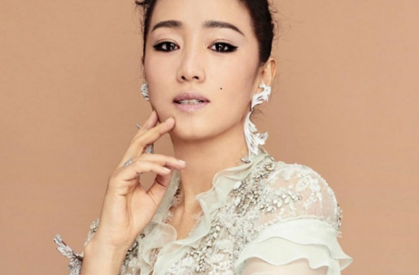 巩俐曝担心演不好 将与排球过日子 树立中国品牌！