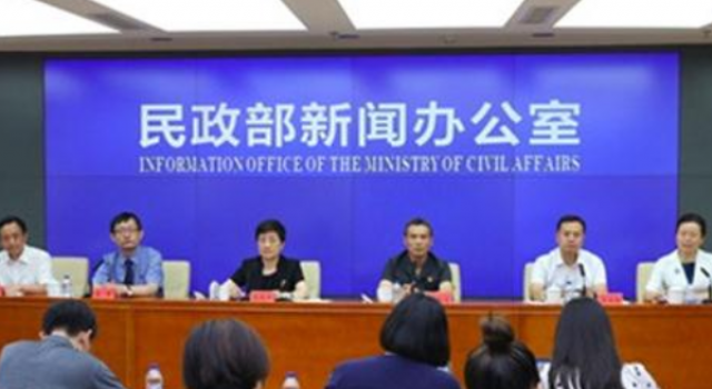 父母生而不养将被惩戒 50万事实孤儿将得到生活保障