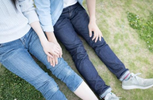 被女生当备胎后 男生该如何运用恋爱技巧转正？
