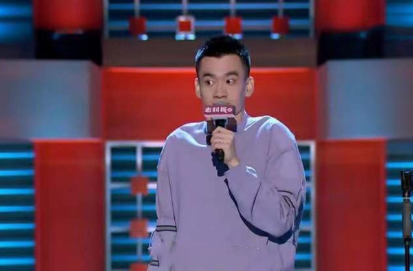 庞博的段子 嚯！谁还不是个猩猩呢？李诞笑哭疯狂拍灯