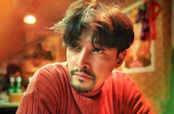 胡歌不支持粉丝集资应援 引粉丝不满 网友：输也输漂亮