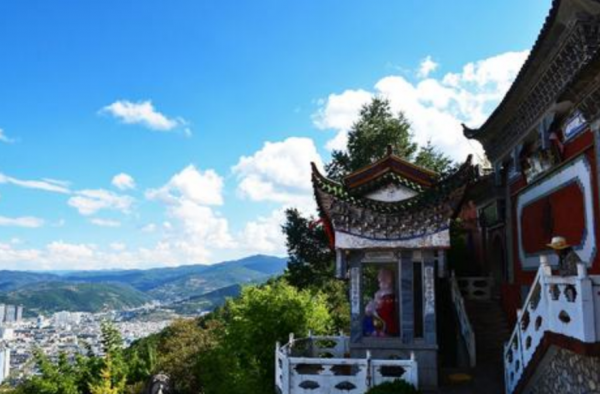 最适合穷游的沿海城市 月薪3000第一能去的城市