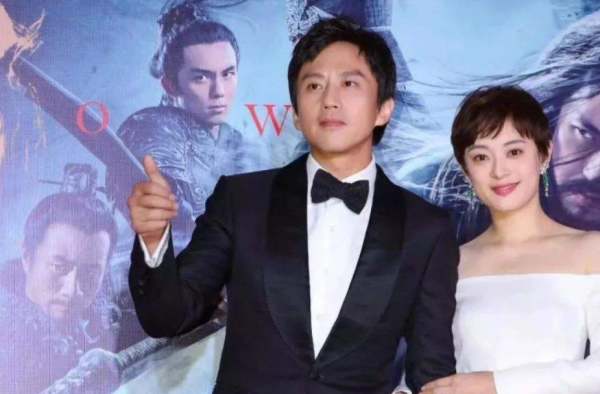邓超孙俪庆祝结婚9周年 超哥不走心 网友：赐一丈红
