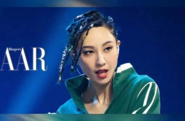 你只看到了郑希怡的唱跳？她的小脏辫不值得出圈吗