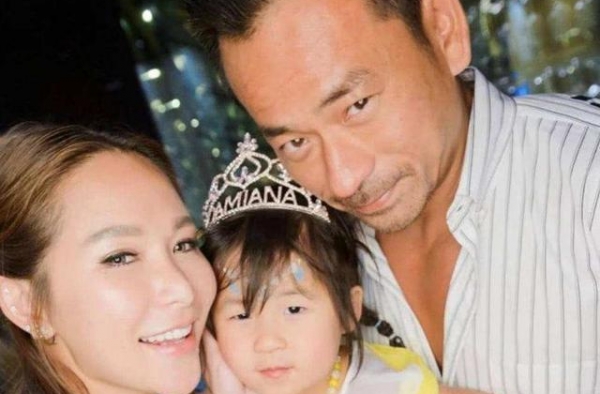 洗米华夫妇为儿子庆生后，洗米嫂关闭账号权限，设置成了私密账号