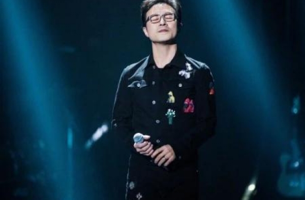 汪峰最担心的事情发生了，这下章子怡都救不了她，网友：自求多福