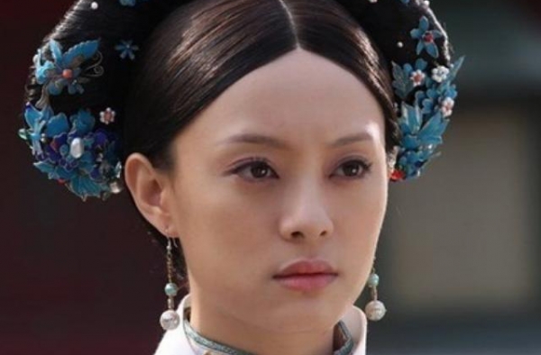 孙俪终于官宣新剧，而我却只注意到女二号，这选角堪比神仙同框