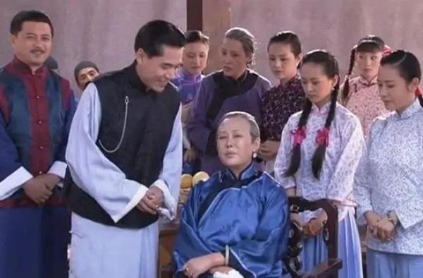 《大宅门》：万千气象，寻常百姓