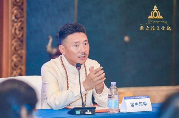 从音乐人到文旅人，容中尔甲正在打造四川文旅新名片