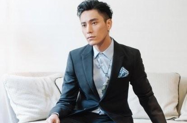 赵薇、陈坤、黄晓明等人能成名，隐藏在背后的这个人功不可没