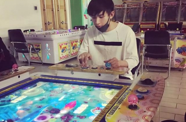 琉璃男团的运动