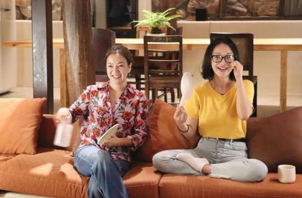 周迅刘雯变综艺咖 我却种草了她们的“佛系”穿搭
