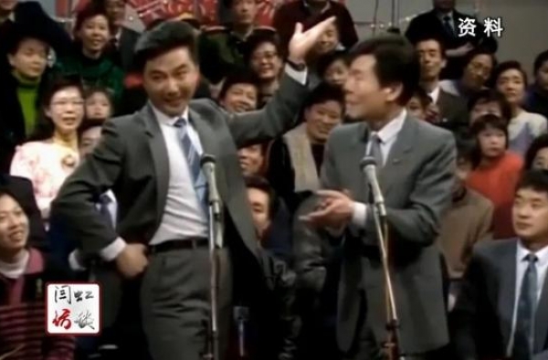 闫虹访谈｜唐爱国：从军营走出的“全国十大笑星”