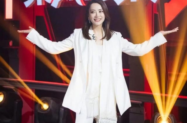 谢霆锋容祖儿背后的女人：她的战绩，连杨天真都要甘拜下风