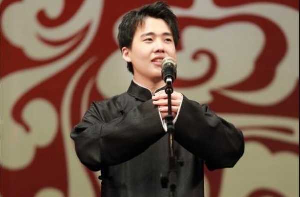 肩负重任！郭麒麟被曝再接综艺节目，成德云社“赚外快”扛把子