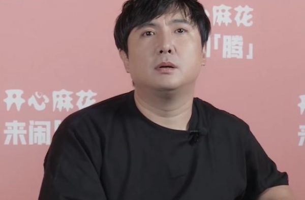 沈腾采访时没认出杨幂，一句话给自己解围，救场方式堪称教科书
