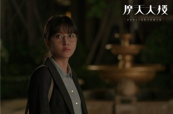 杨子珊家被调侃像样板房？因洁癖把家具全包起来！看着都倍感压力