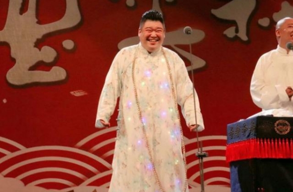 王鹤宇近况曝光，自称德云Led哥捞金，被郭德纲师弟收入麾下？