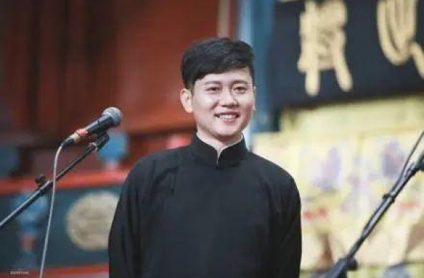 他靠两字爆红，撑德云社门面，替于谦打杂多年，谁是德云新一哥？